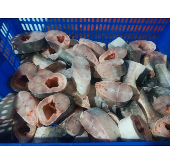 Cá basa sơ chế cắt khúc cho bếp công nghiệp